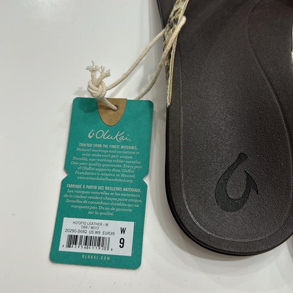 NWT Olukai Ho’Opio Sandals in Tan Snakeskin sz 9 Item# 7N - Picture 3 of 5